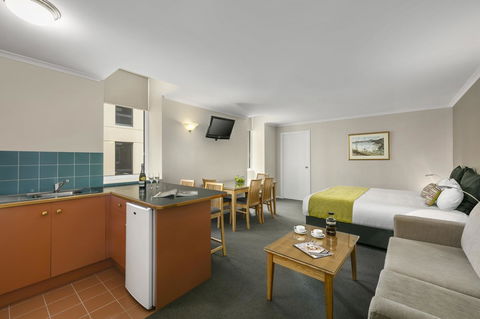 Hobart Waterfront Apartments - Accommodation Bookings 1
