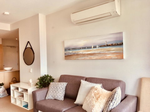 Hobart Inner City Apartment - Accommodation Bookings 2