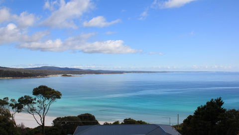 SEA EAGLE COTTAGE Amazing Views Of Bay Of Fires - Accommodation Bookings 26