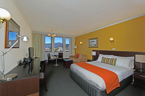 Lenna Of Hobart - Accommodation Bookings 8