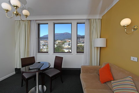 Lenna Of Hobart - Accommodation Bookings 43