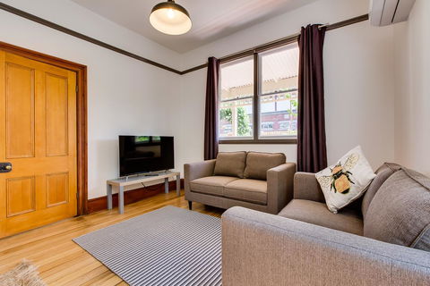 Rosehaven Cottage - Accommodation Bookings 10