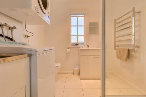 Rosehaven Cottage - Accommodation Bookings 15