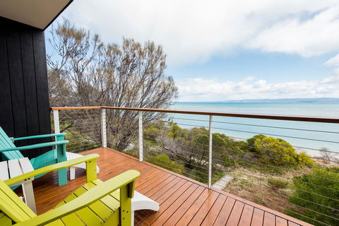 Cocktails With A View - Accommodation Bookings 14