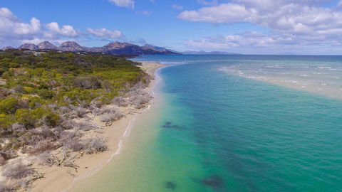 Cocktails With A View - Accommodation Bookings 18
