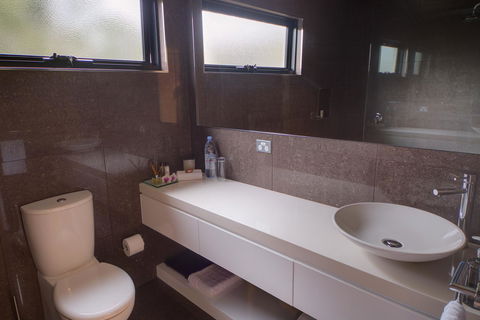 Amare Beachside Luxury - Accommodation Bookings 14