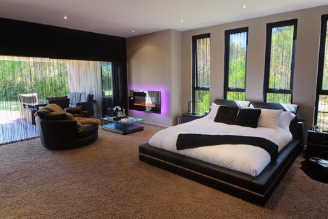 Amare Beachside Luxury - Accommodation Bookings 10