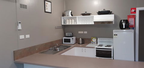 Roland B&B - Accommodation Bookings 10