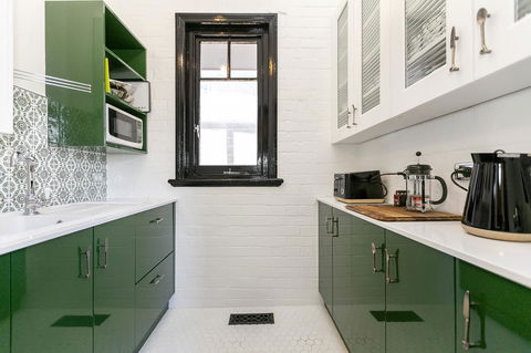 Insomnia On Elizabeth - Accommodation Bookings 26