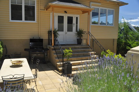 Belton Apartments-Hedge Cottage - Accommodation Bookings 29