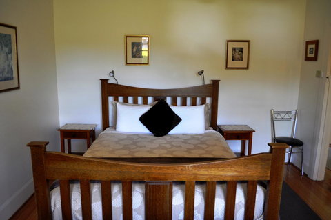 Belton Apartments-Hedge Cottage - Accommodation Bookings 23