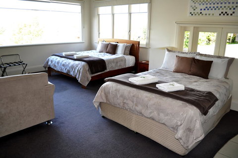 Belton Apartments-Hedge Cottage - Accommodation Bookings 17