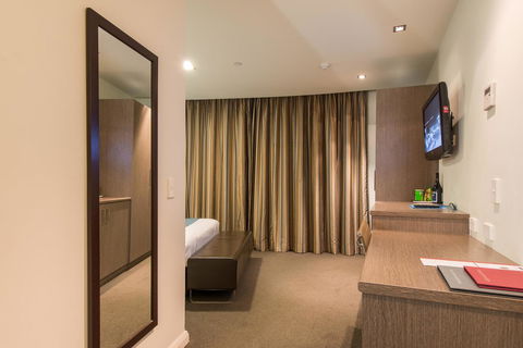 Mantra Collins Hotel - Accommodation Bookings 38