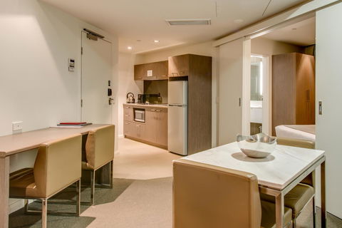 Mantra Collins Hotel - Accommodation Bookings 18