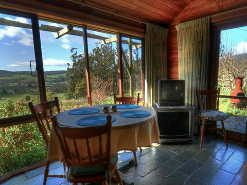 Plovers Ridge Country Retreat - Accommodation Bookings 6