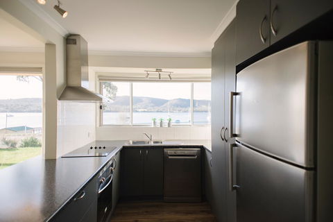 The Holiday Home People - Accommodation Bookings 5
