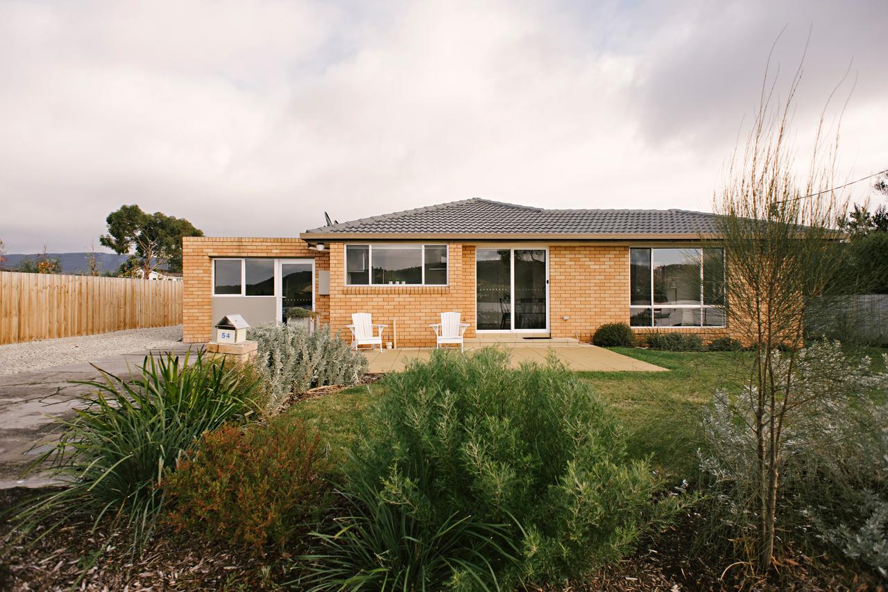 Snug TAS Accommodation Bookings