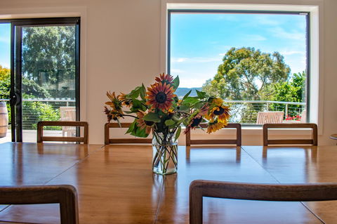 Tamar House - Accommodation Bookings 13