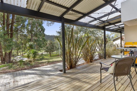 Oyster Cove Chalet - Accommodation Bookings 7