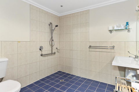 Oyster Cove Chalet - Accommodation Bookings 11