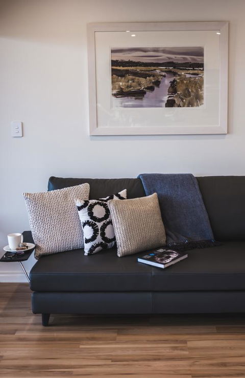 Russell House - Accommodation Bookings 22