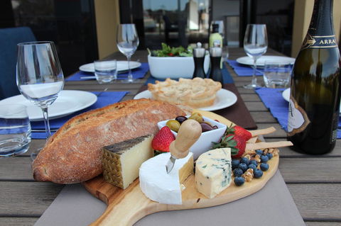 Russell House - Accommodation Bookings 31