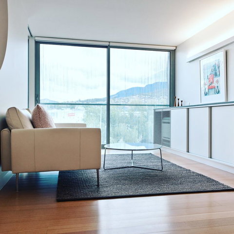 Quarry House Luxury Retreat - Accommodation Bookings 6