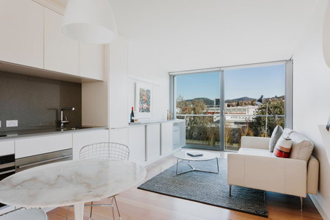 Quarry House Luxury Retreat - Accommodation Bookings 1