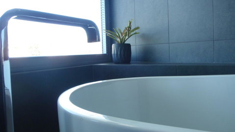 Quarry House Luxury Retreat - Accommodation Bookings 16