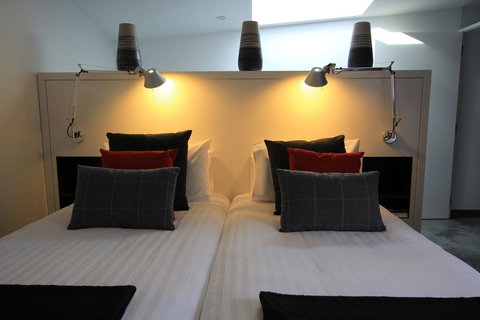 Old Bishop\'s Quarters Heritage, Modern & Unique Accommodation - Accommodation Bookings 4