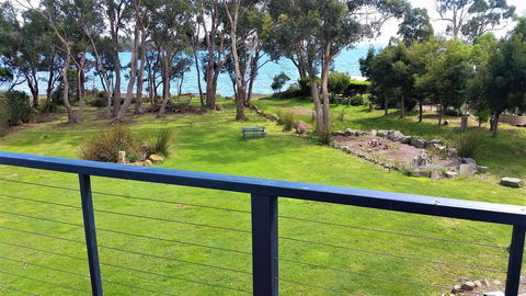 Four Seasons Waterfront Villas - Accommodation Bookings 0