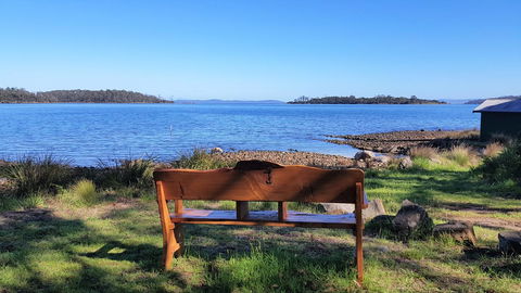 Four Seasons Waterfront Villas - Accommodation Bookings 5