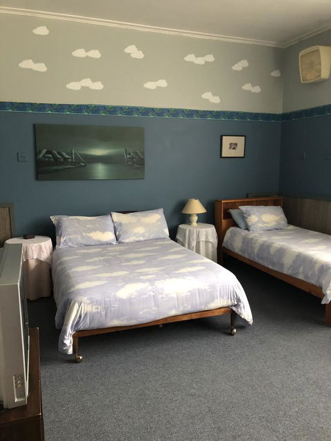 Mount Black Lodge - Accommodation Bookings 8