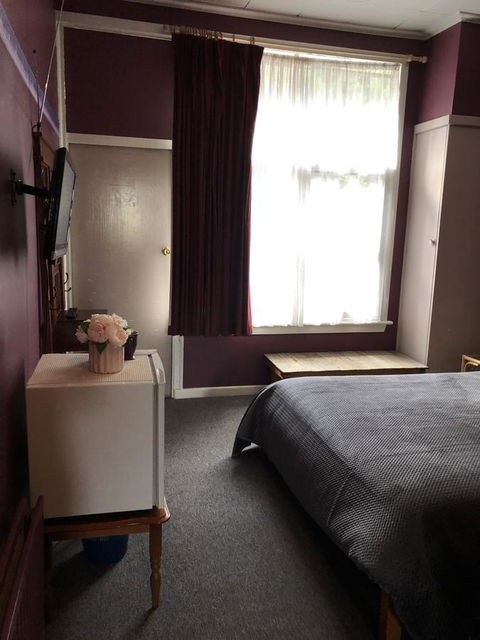 Mount Black Lodge - Accommodation Bookings 9