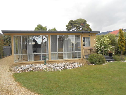 Bruny Ocean Cottage - Accommodation Bookings 13