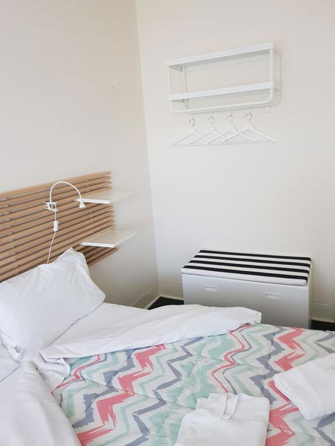 New Ivanhoe Hotel - Accommodation Bookings 1