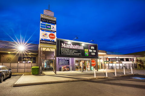 Nightcap At Manhattan Hotel - Accommodation Bookings 1