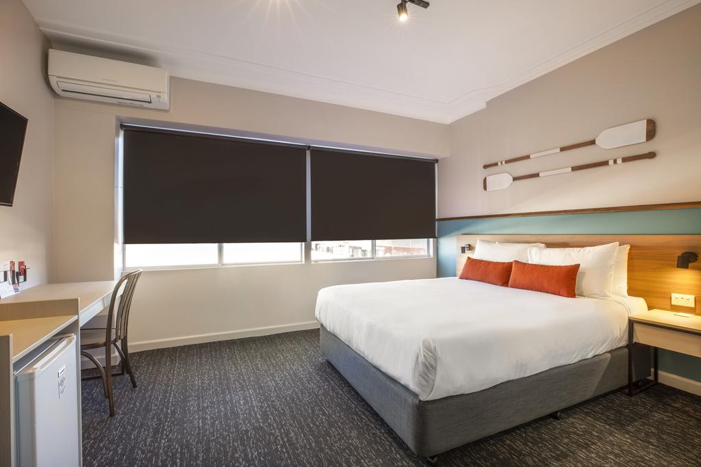 Umina Beach NSW Accommodation Bookings