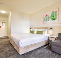 Nightcap at Shoppingtown Hotel - Accommodation Bookings