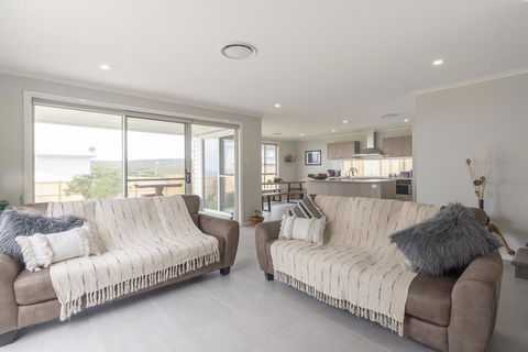 Nikkinba House - Beach Home - Dream Holiday - Accommodation Bookings 3