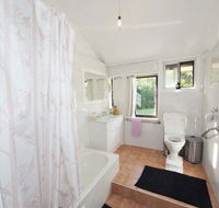 Nimbin waterfall retreat - Accommodation Bookings