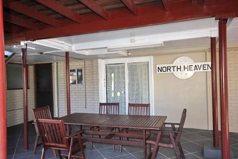 NORTH HEAVEN STATION 28 Alma St, North Haven - Accommodation Bookings 2