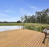 Nulkaba Escape super central walk to Zoo short drive to Potters  Wineries
