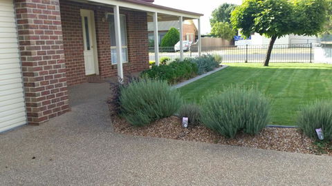 Numurkah Self Contained Apartments - The Mieklejohn - Accommodation Bookings 3