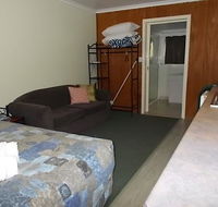 Oakridge Motel Tourist Park - Accommodation Bookings