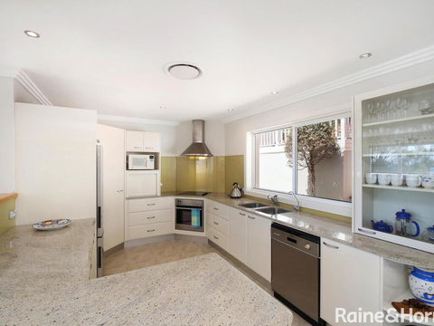Ocean Breeze - 41 Kurrawyba Avenue, Terrigal - Accommodation Bookings 3