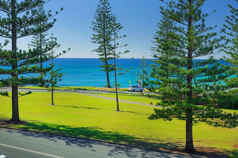 Ocean Court 1 13 Lord Street - Accommodation Bookings 0