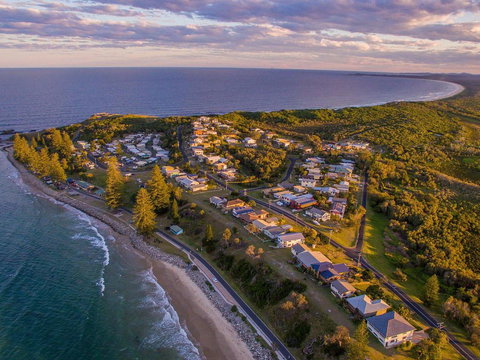 Ocean Dreaming- Amazing Views - Just Listed Up Dated Photos Available Shortly. - Accommodation Bookings 2