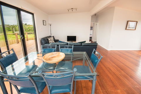 Ocean View Getaway - Accommodation Bookings 2