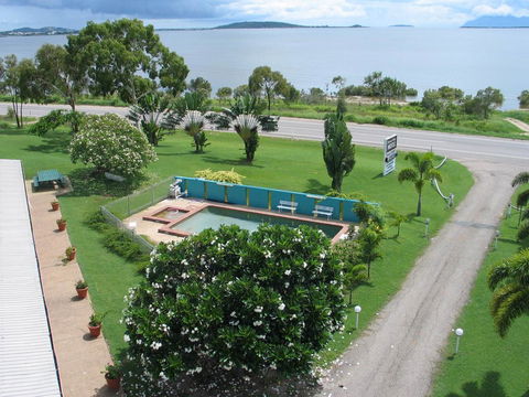 Ocean View Motel Bowen - Accommodation Bookings 0